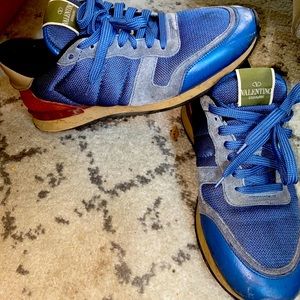 Valentino Garavani shoes size 9.5